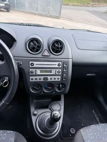 Ford Fiesta 1.2 16V 5p. Zetec