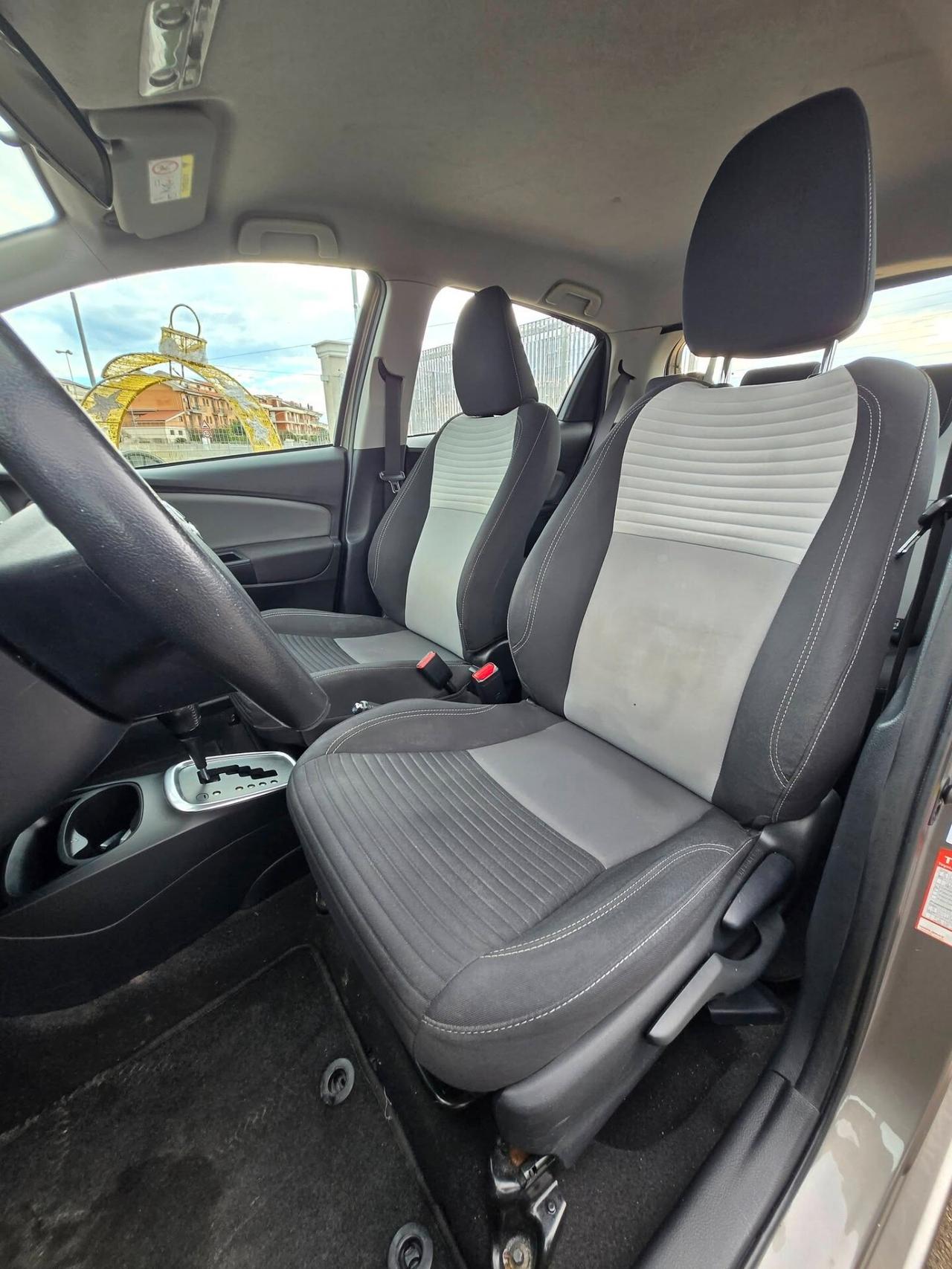 Toyota Yaris 1.5 Hybrid 5 porte Active