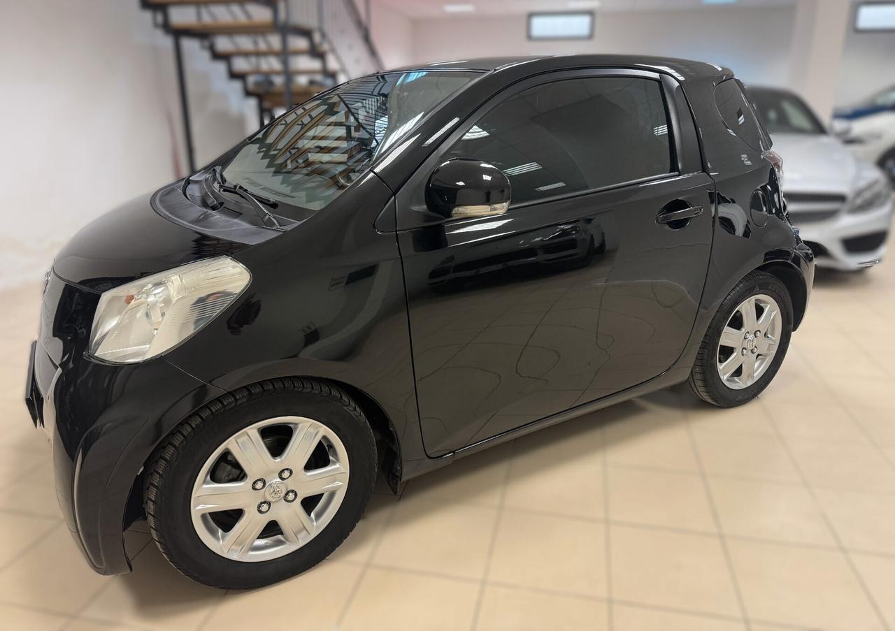 Toyota iQ 1.4 DIESEL