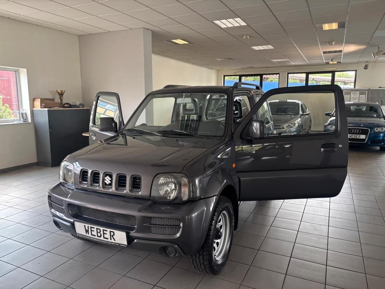 Suzuki Jimny Ranger Limited. Aria condizionata