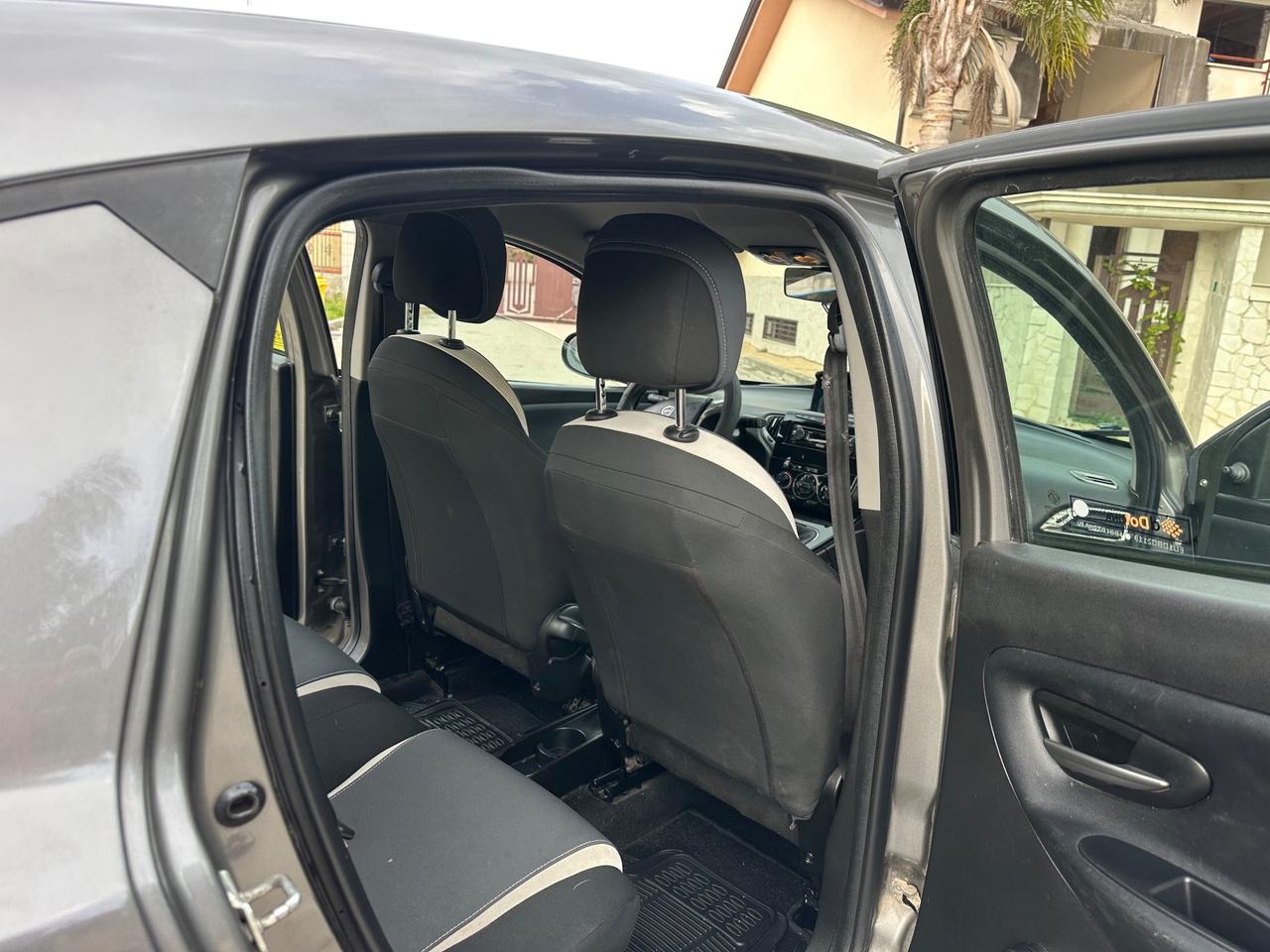 Lancia Ypsilon 1.2 69 CV 5 porte Gold