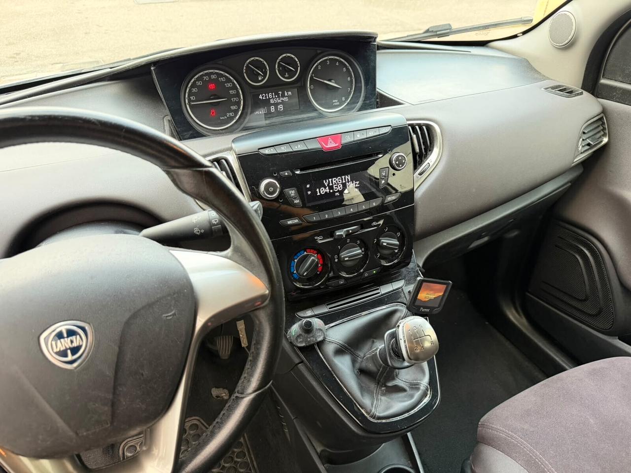 Lancia Ypsilon 1.2 GPL Ecochic Silver NEOPATENTATI