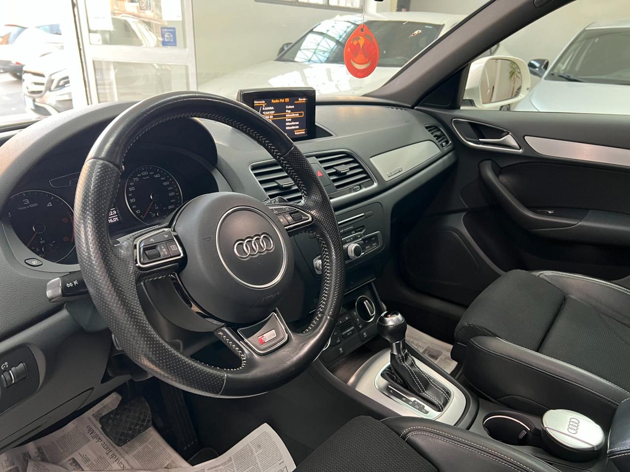 Audi Q3 2.0 TDI 150 CV quattro S tronic Sport