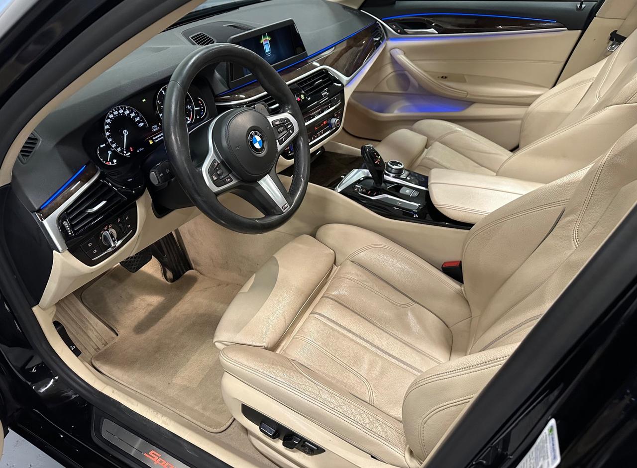 Bmw 530d xDrive Touring Business