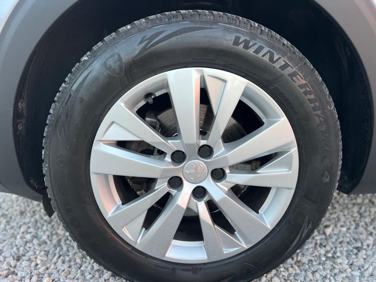 Peugeot 3008 BlueHDi 130 EAT8 Allure