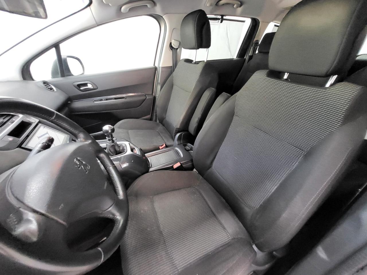 Peugeot 5008 1.6 HDi 112CV Business