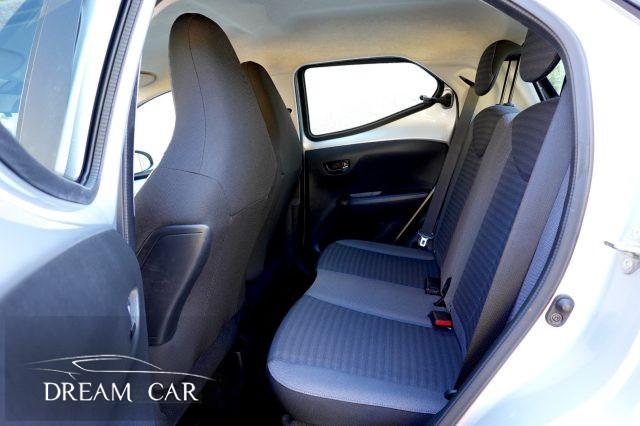 TOYOTA Aygo 1.0 VVT-i 72 CV 5 porte x-play OK NEOPATENATI