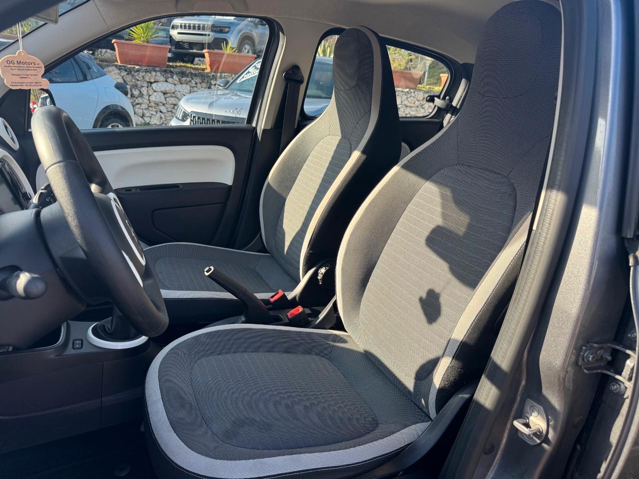 Renault Twingo 1.0cc SCe 65cv Equilibre