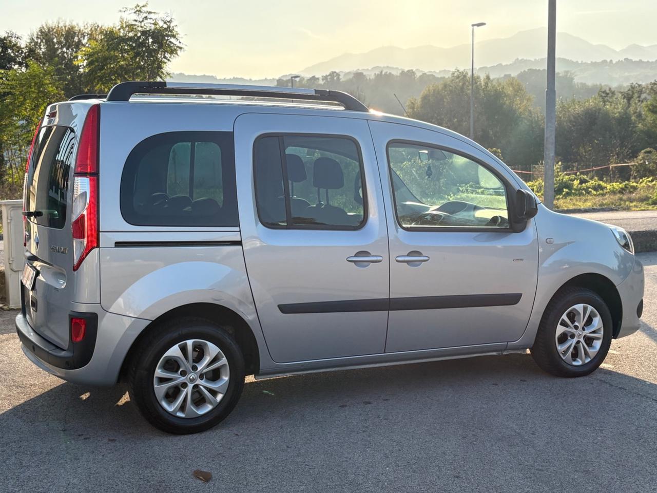 Renault Kangoo Blue dCi 115CV Limited2