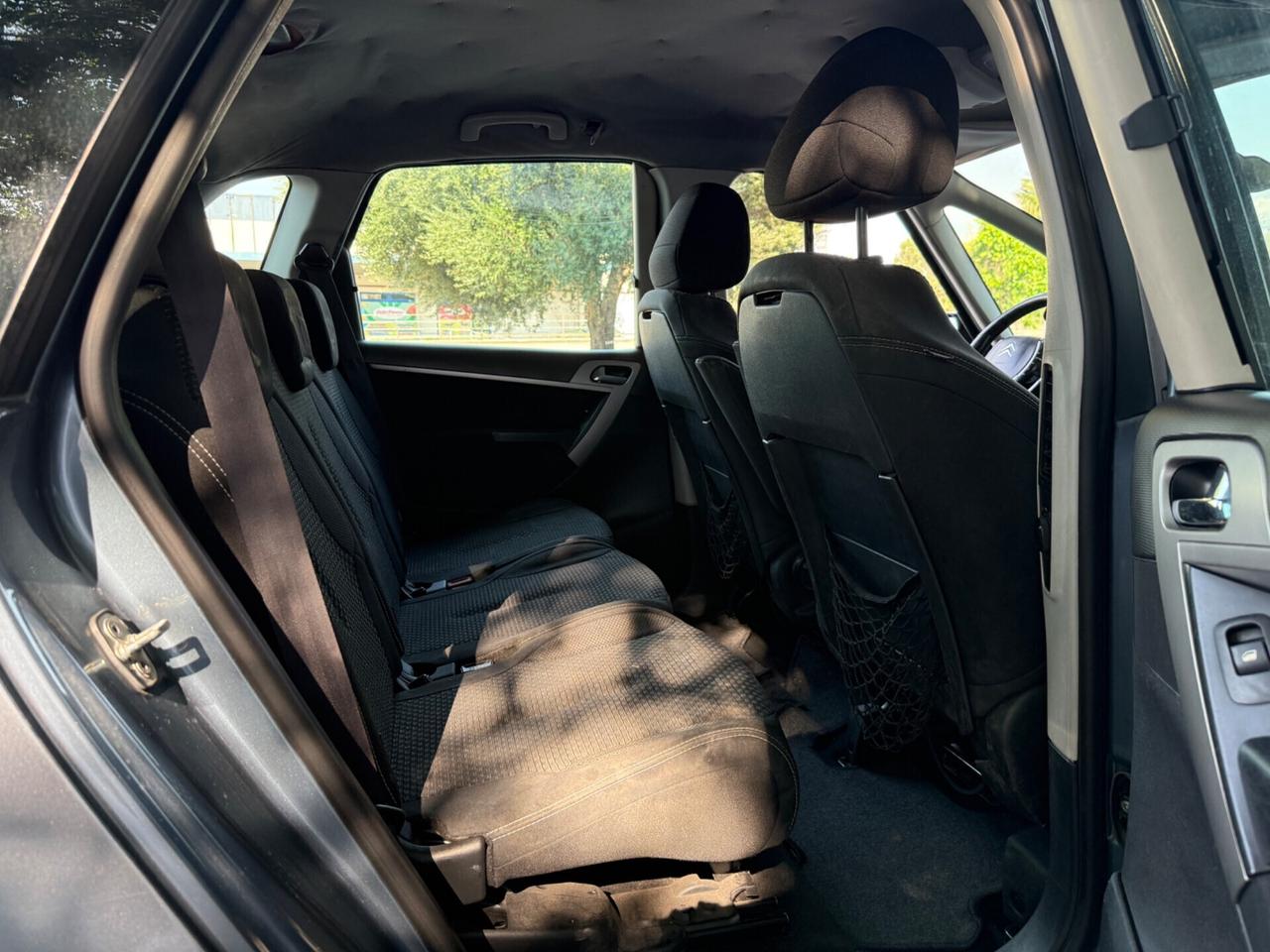 Citroen C4 Picasso 1.6 e-HDi 110 Exclusive Full