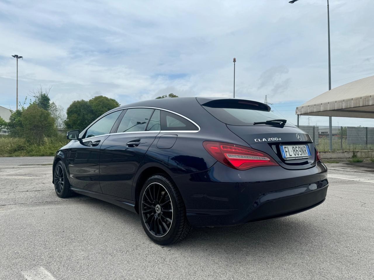 MERCEDES CLA 200d S.B. Sport - Tetto Led Navi