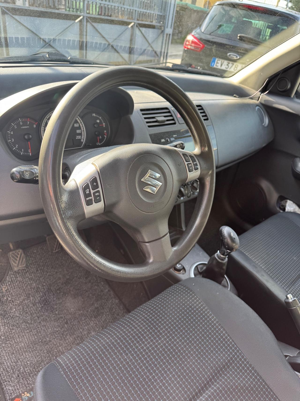 Suzuki Swift 1.3 5p BENZINA 2005