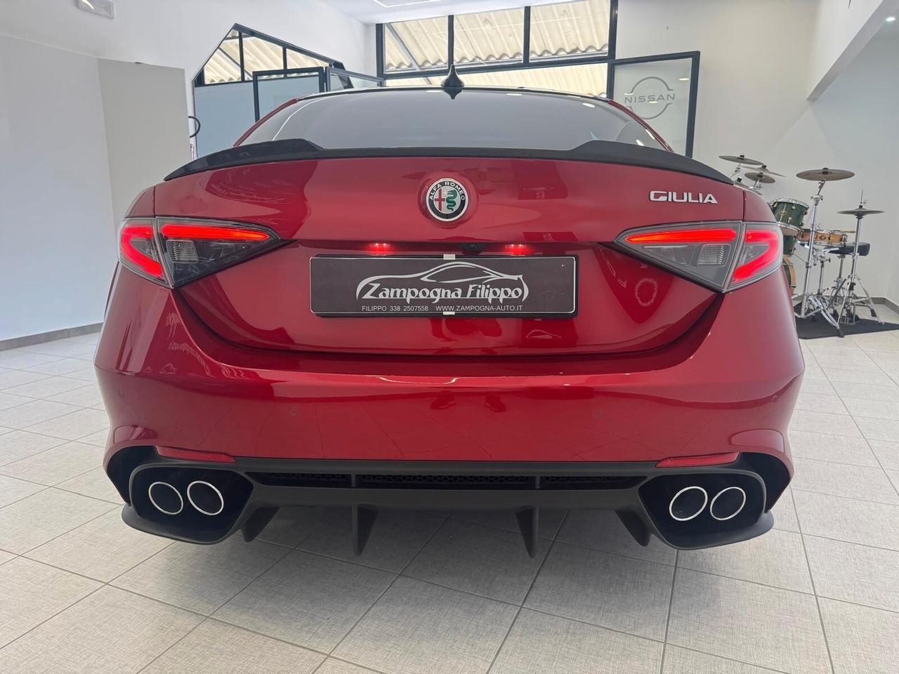 Alfa Romeo Giulia 2.9 V6 Bi-Turbo Quadrifoglio solo 6.000km