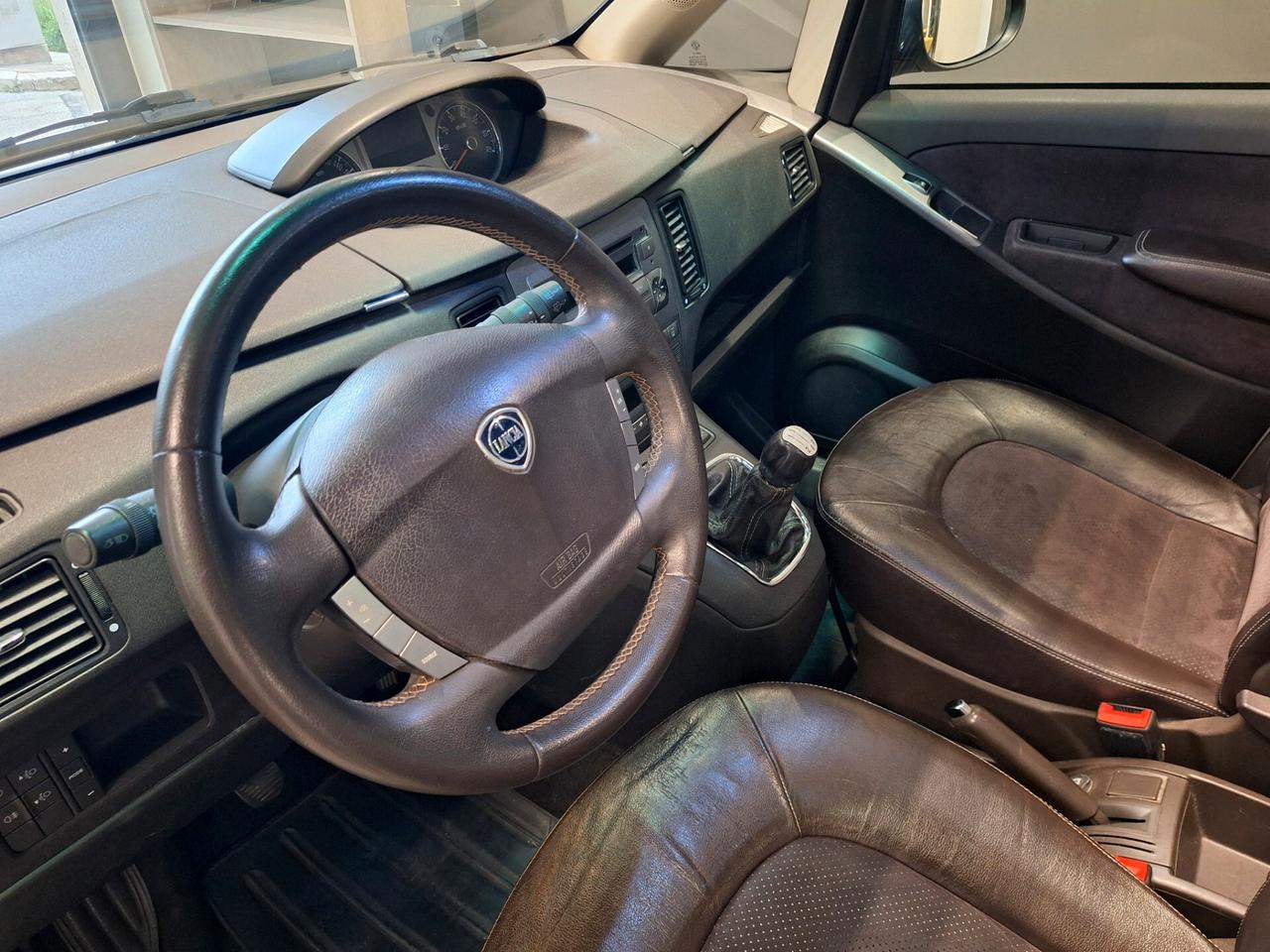 Lancia MUSA 1.3 Mjt 95 CV 5th Avenue
