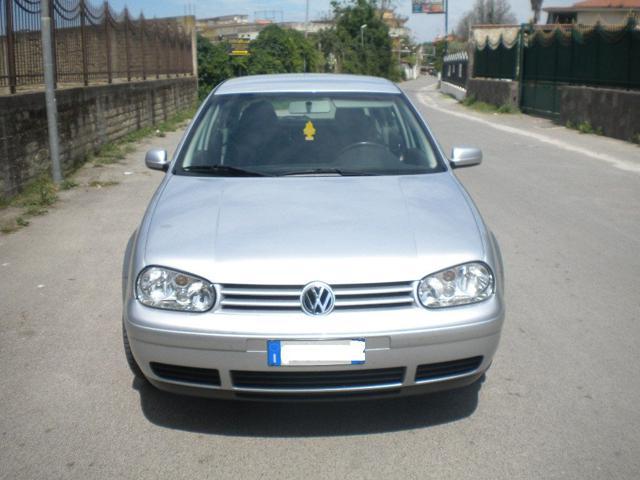 VOLKSWAGEN Golf 1.6 16V cat 5 porte Comfortline