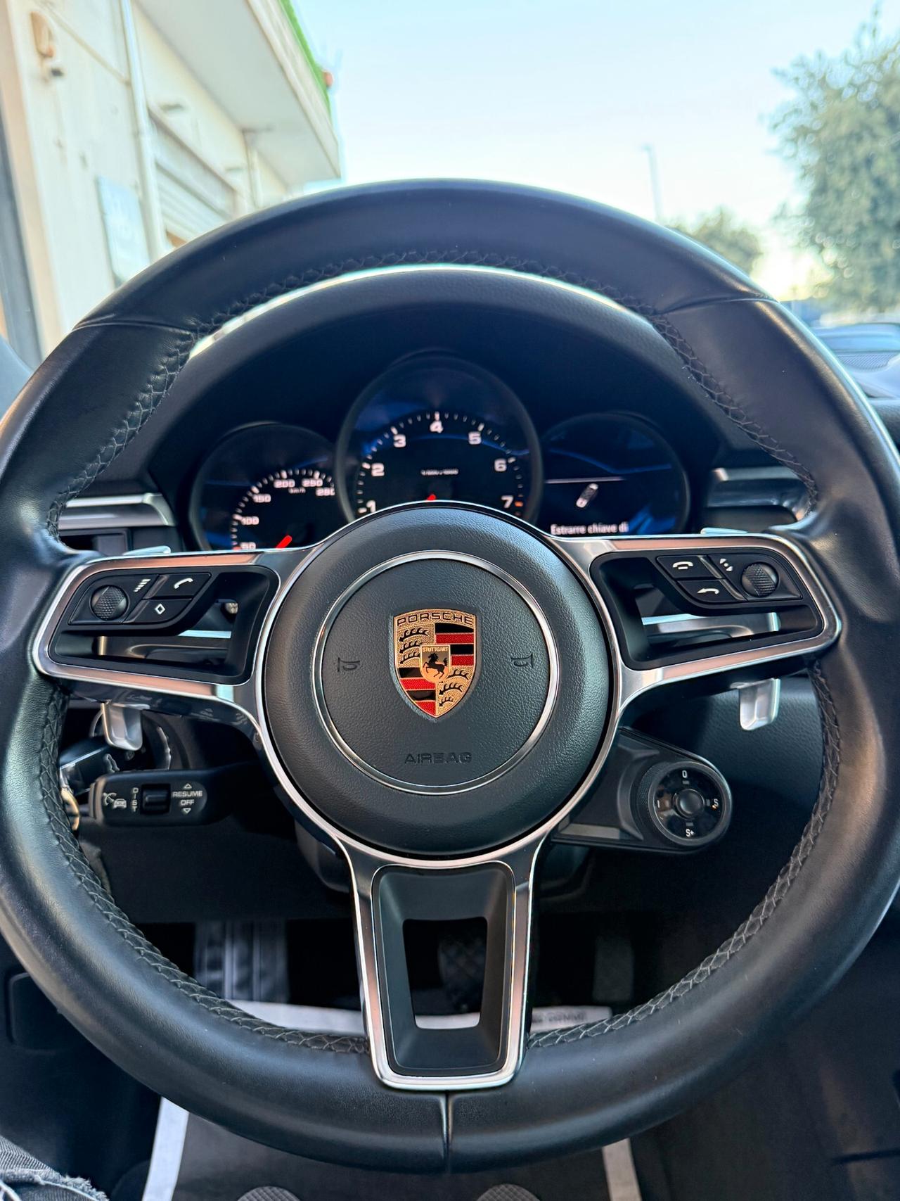 Porsche Macan 2.0 245cv pdk NAVI,TELECAMERA,VIRTUAL COCKPIT,APPLE CARPLAY,FULL LED,PELLEANDROID AUTO,ANTIFURTO