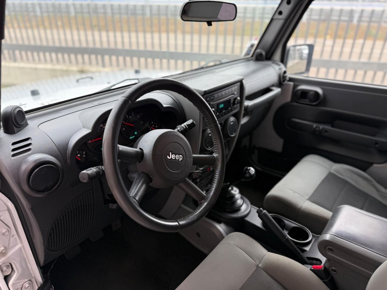 Jeep Wrangler Unlimited 2.8 CRD DPF Rubicon sport