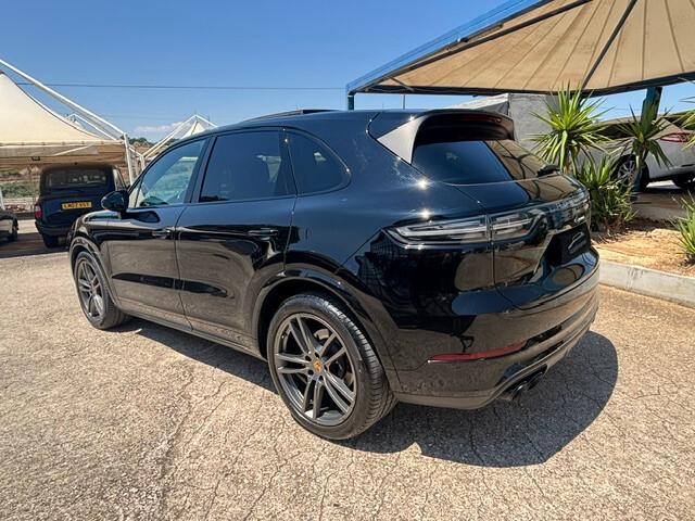 Porsche Cayenne 3.0 V6 340CV 2020