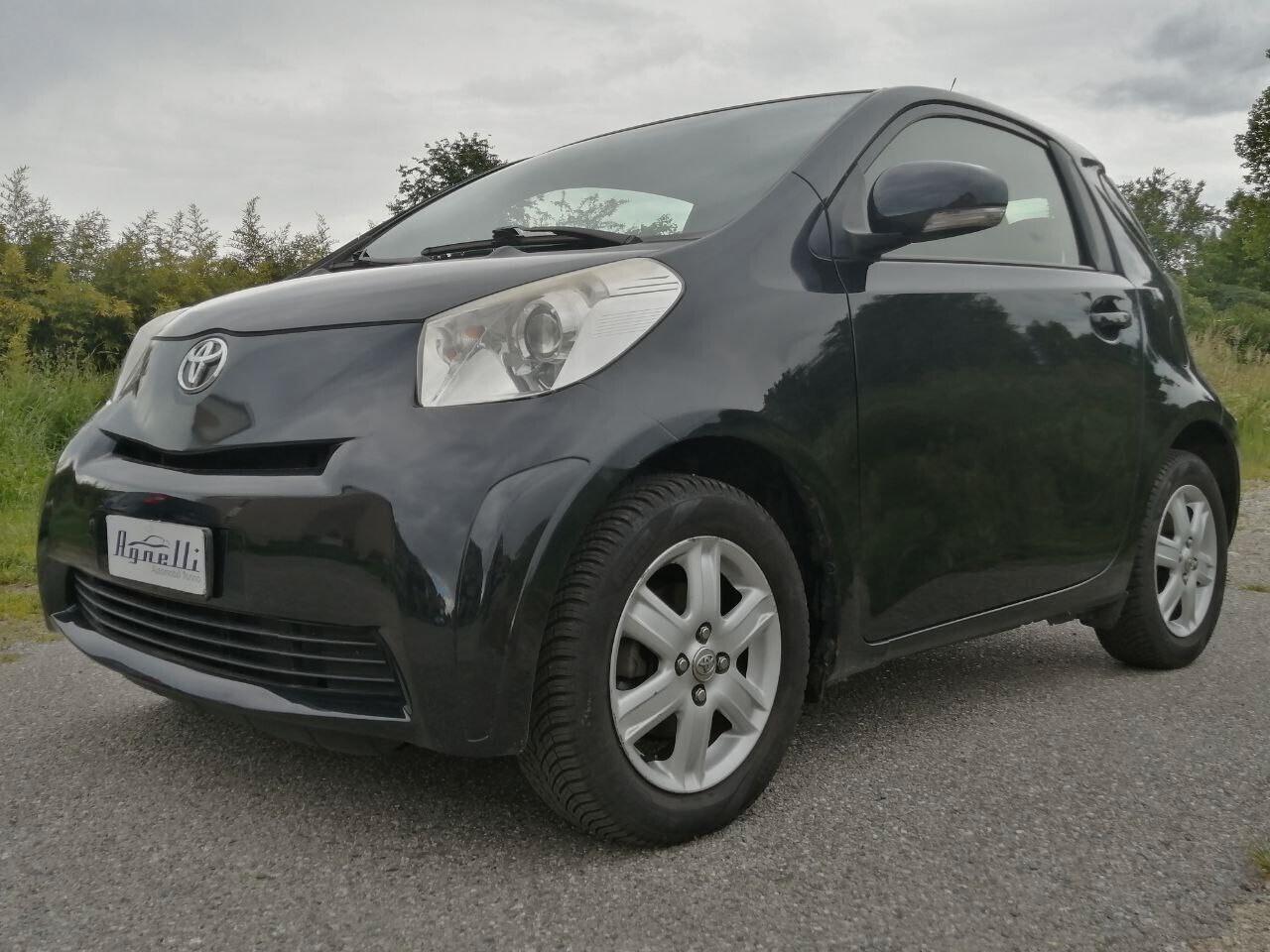 Toyota iQ 1.0 Automatica Idonea Neopatentati