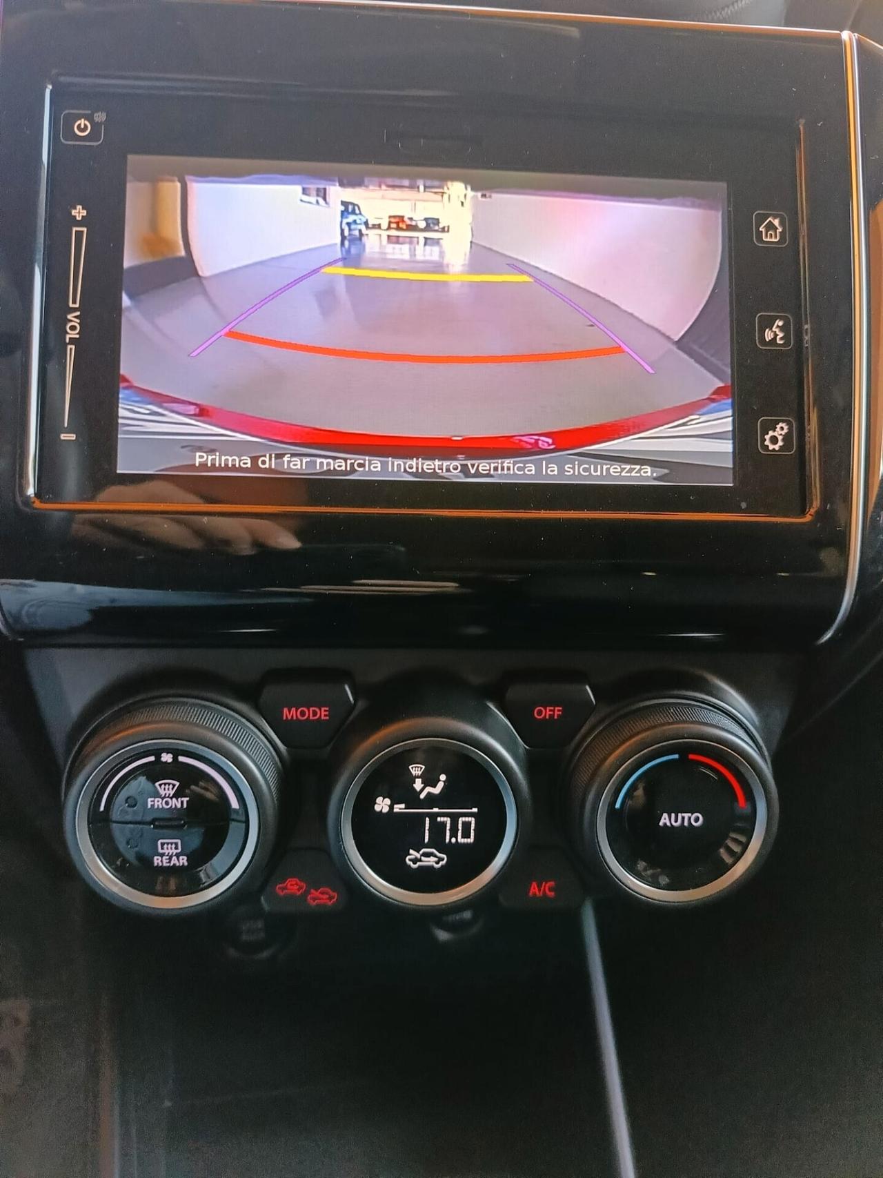 Suzuki Swift 1.2 Hybrid 4WD AllGrip Top
