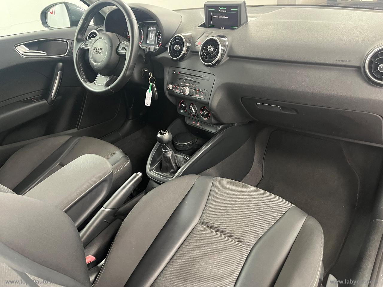 AUDI A1 1.6 TDI 105 CV Attraction