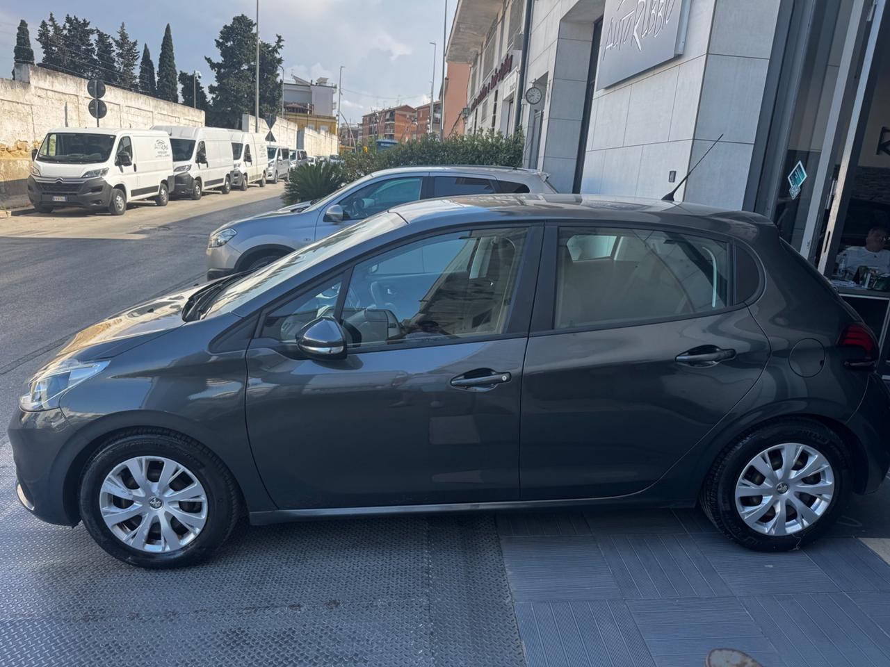 Peugeot 208 PureTech 82 5 porte Active