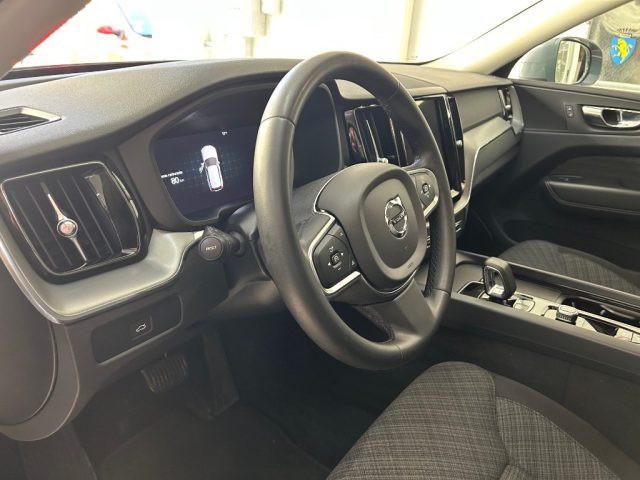 VOLVO XC60 B4 (d) AWD automatico Core