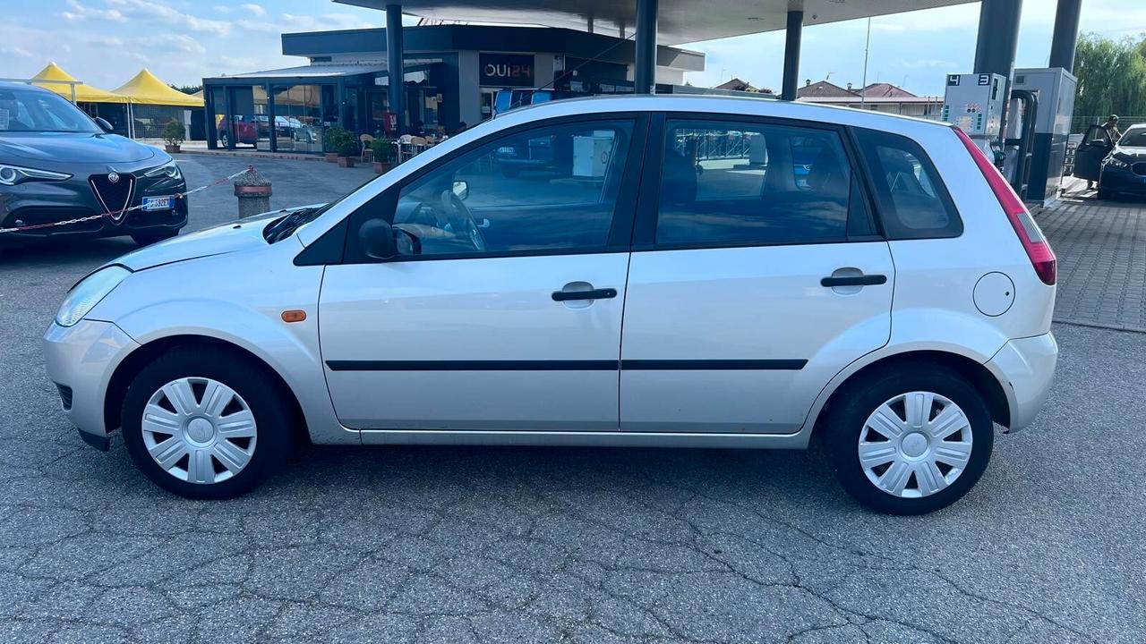 Ford Fiesta 1.4 TDCI 5p. Ambiente