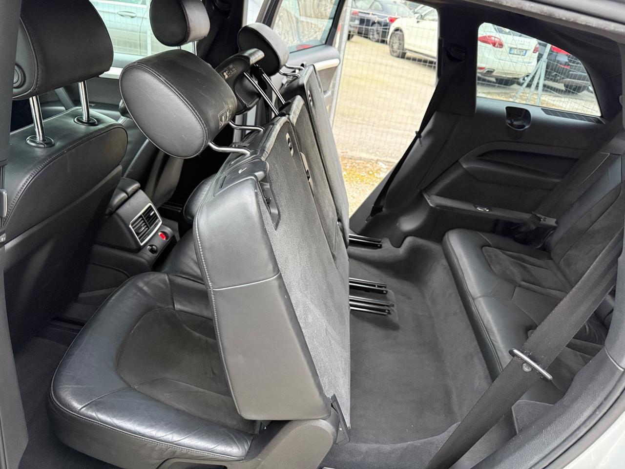 Audi Q7 3.0 V6 TDI 240 CV quattro S-Line 7 posti