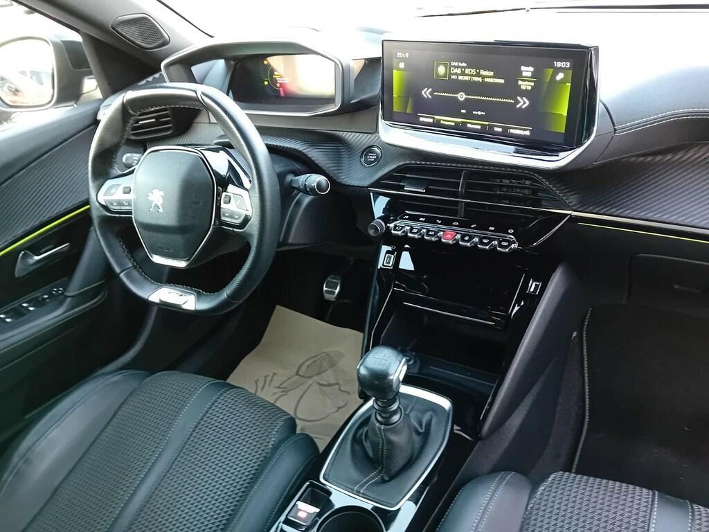 Peugeot 2008 1.2 PureTech GT Line