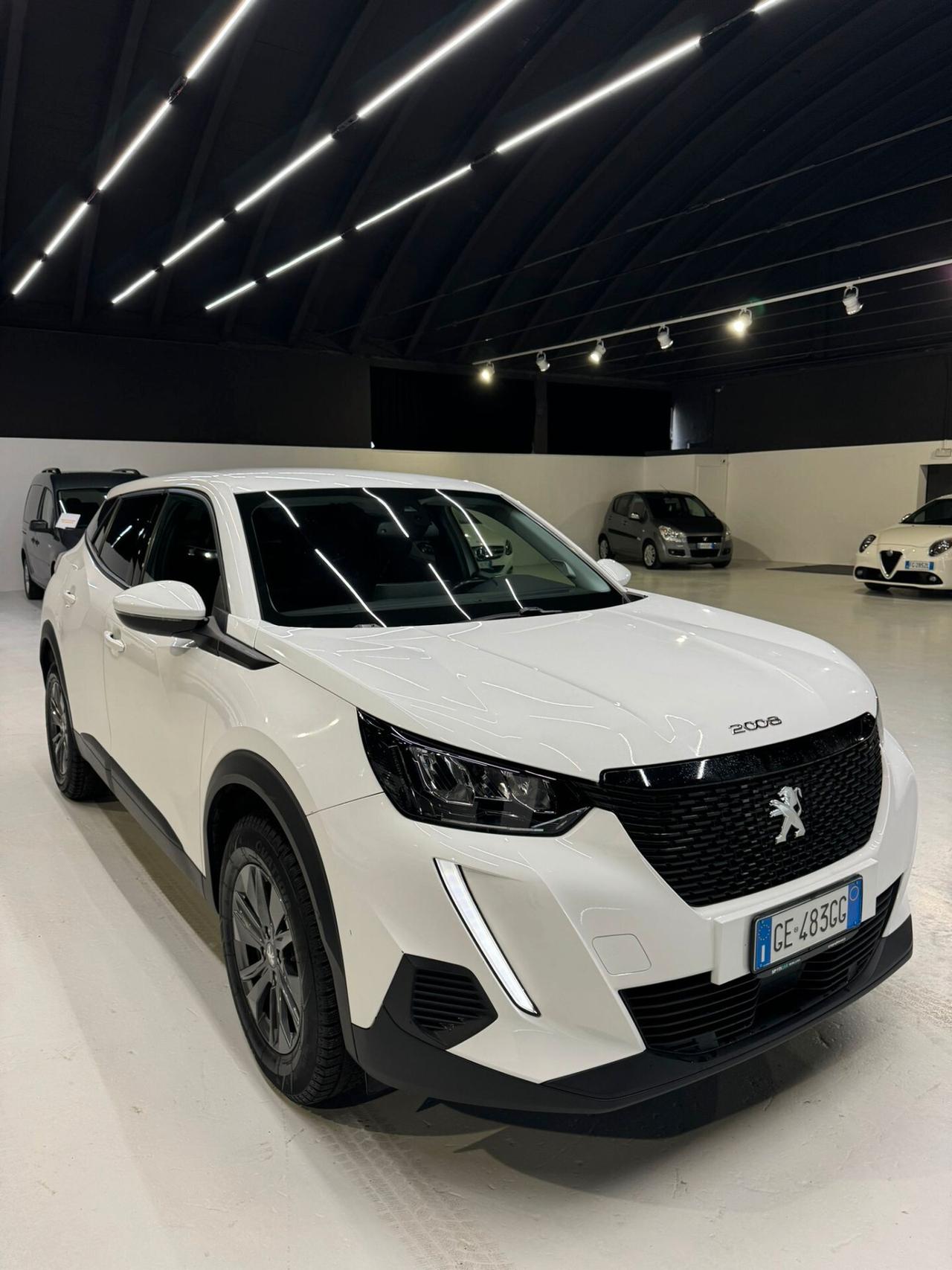 PEUGEOT 2008 NEOPATENTATI