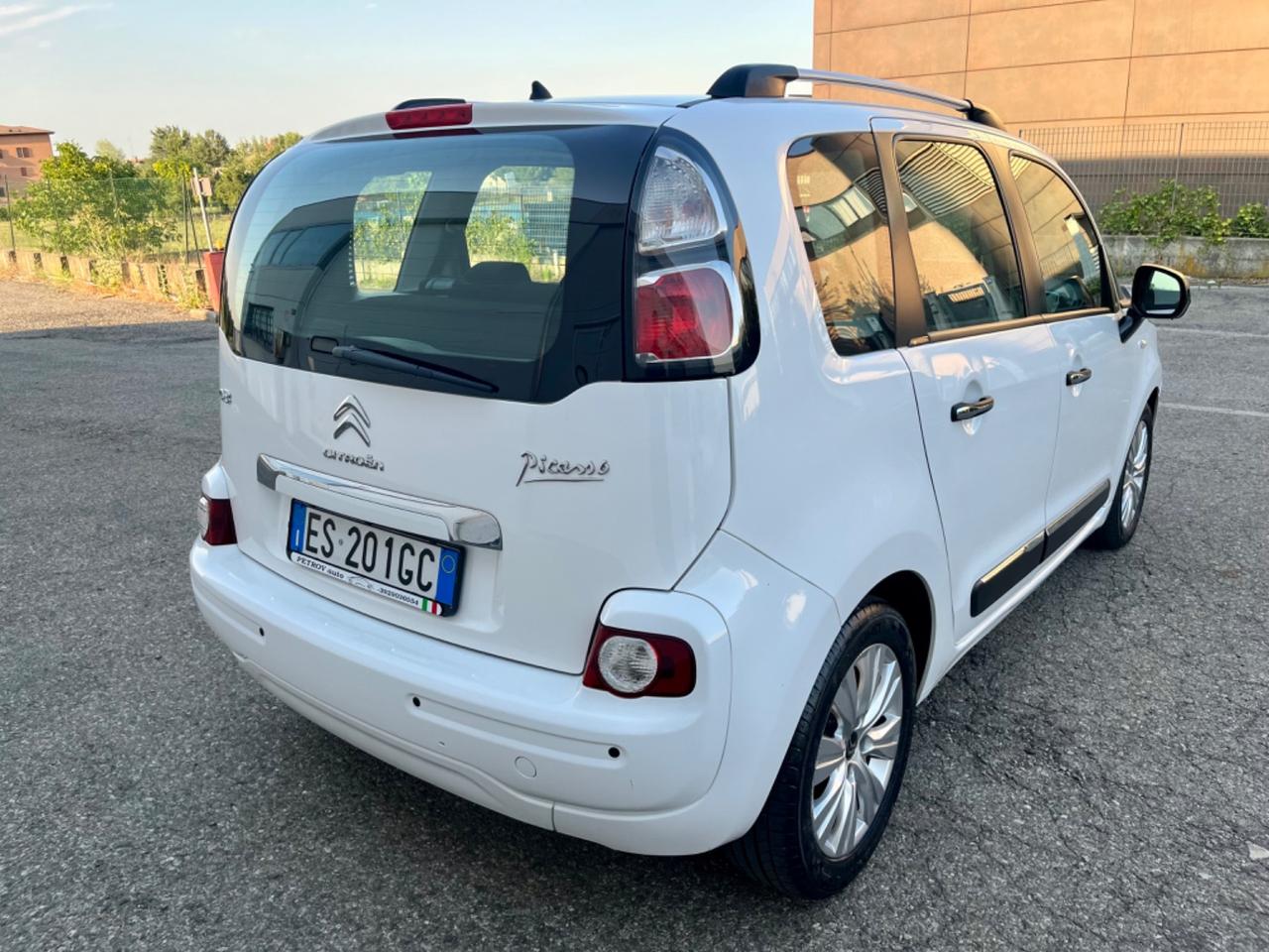 Citroen C3 Picasso 1.4benz 2013 137.000km perfetta