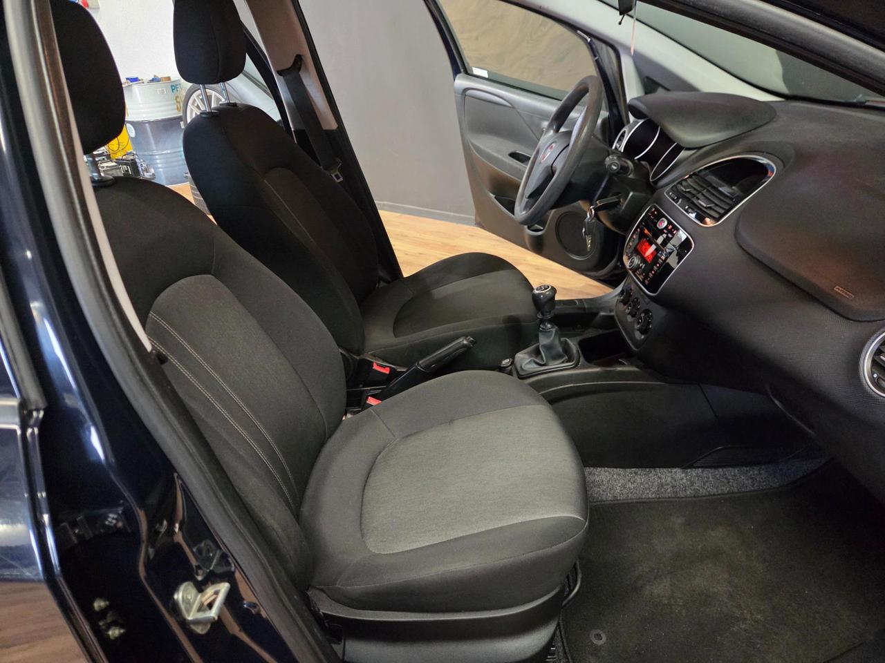 Fiat Punto 5 Porte Punto 5p 1.4 nat pow Lounge FRIZIONE NUOVA