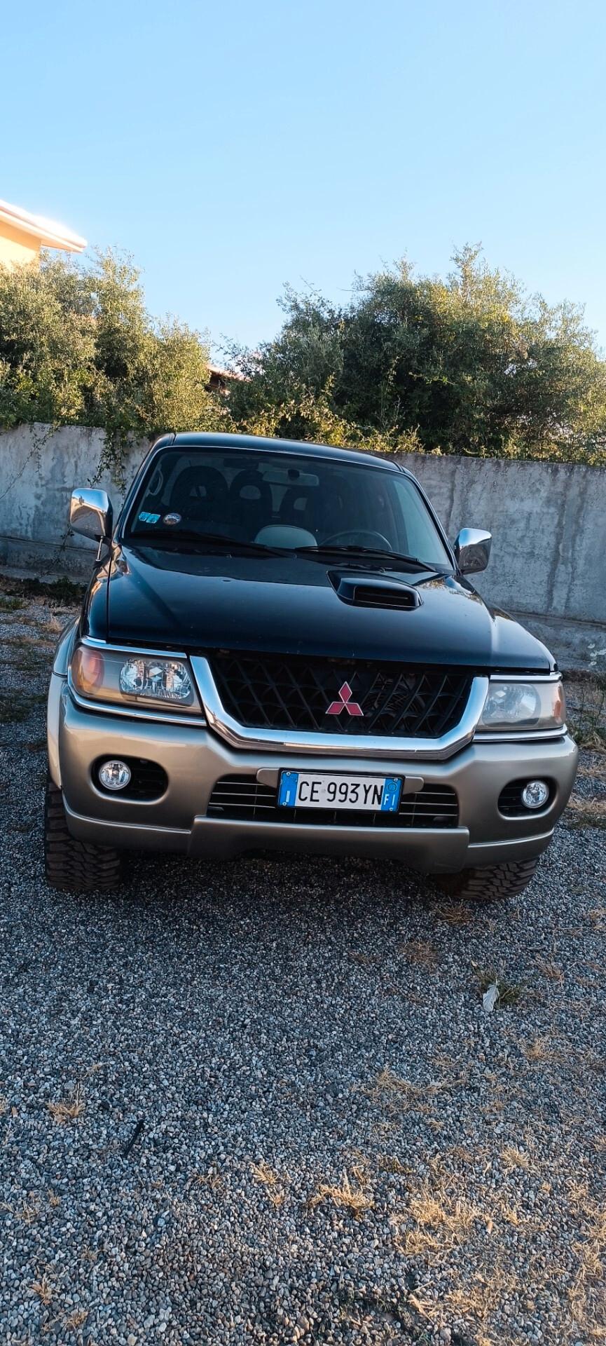 Mitsubishi Pajero Sport Pajero Sport 2.5 TDI GLS Target