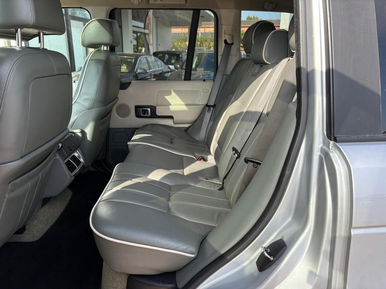 Land Rover Range 3.0 Td6 Vogue Foundry