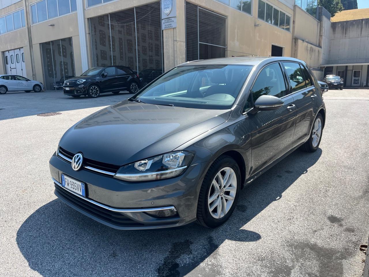 Volkswagen Golf 1.6 TDI 115 CV 5p. Business BlueMotion Technology