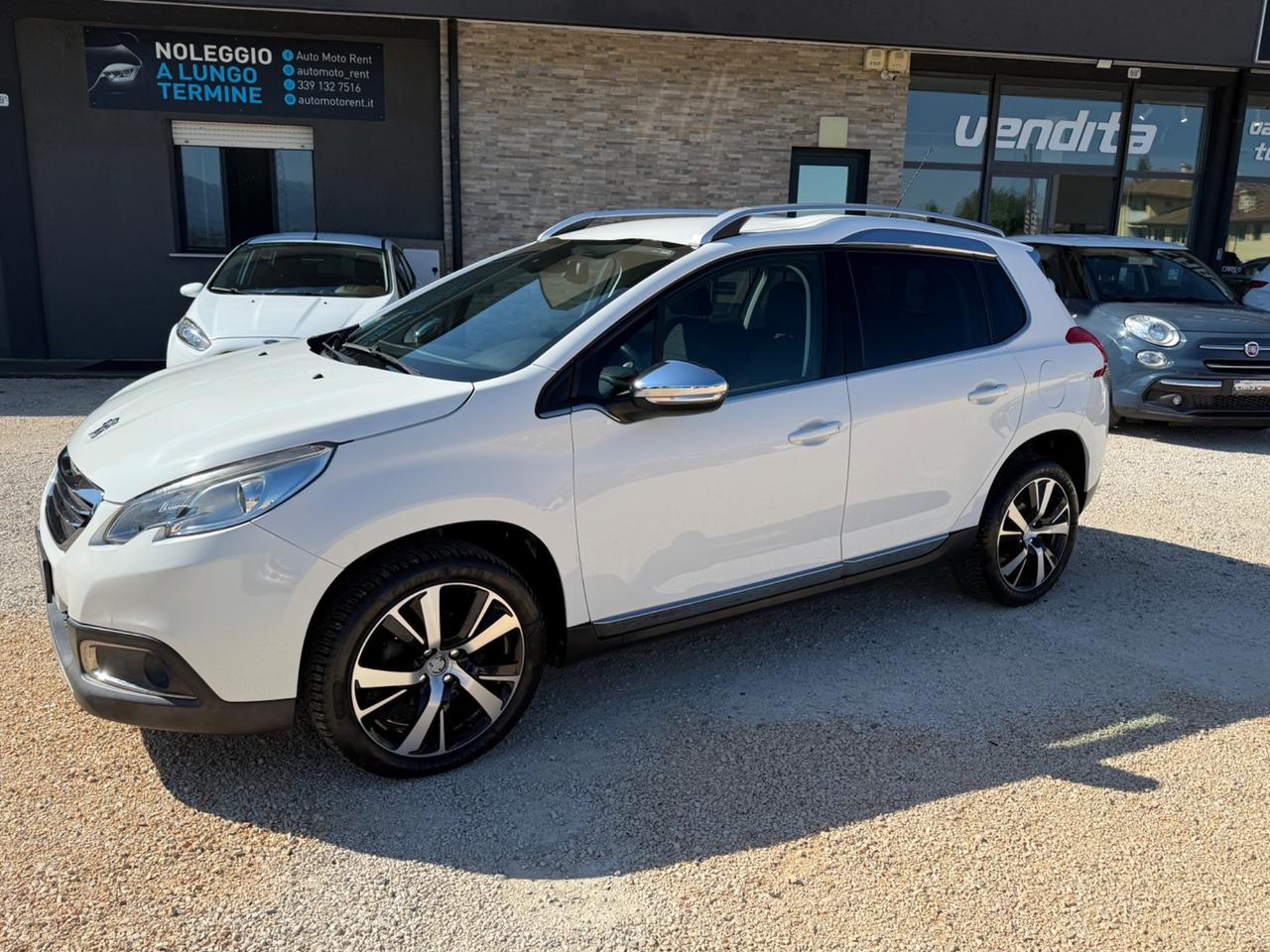 Peugeot 2008 1.6 e-HDi 92 CV Stop&Start Urban Cross