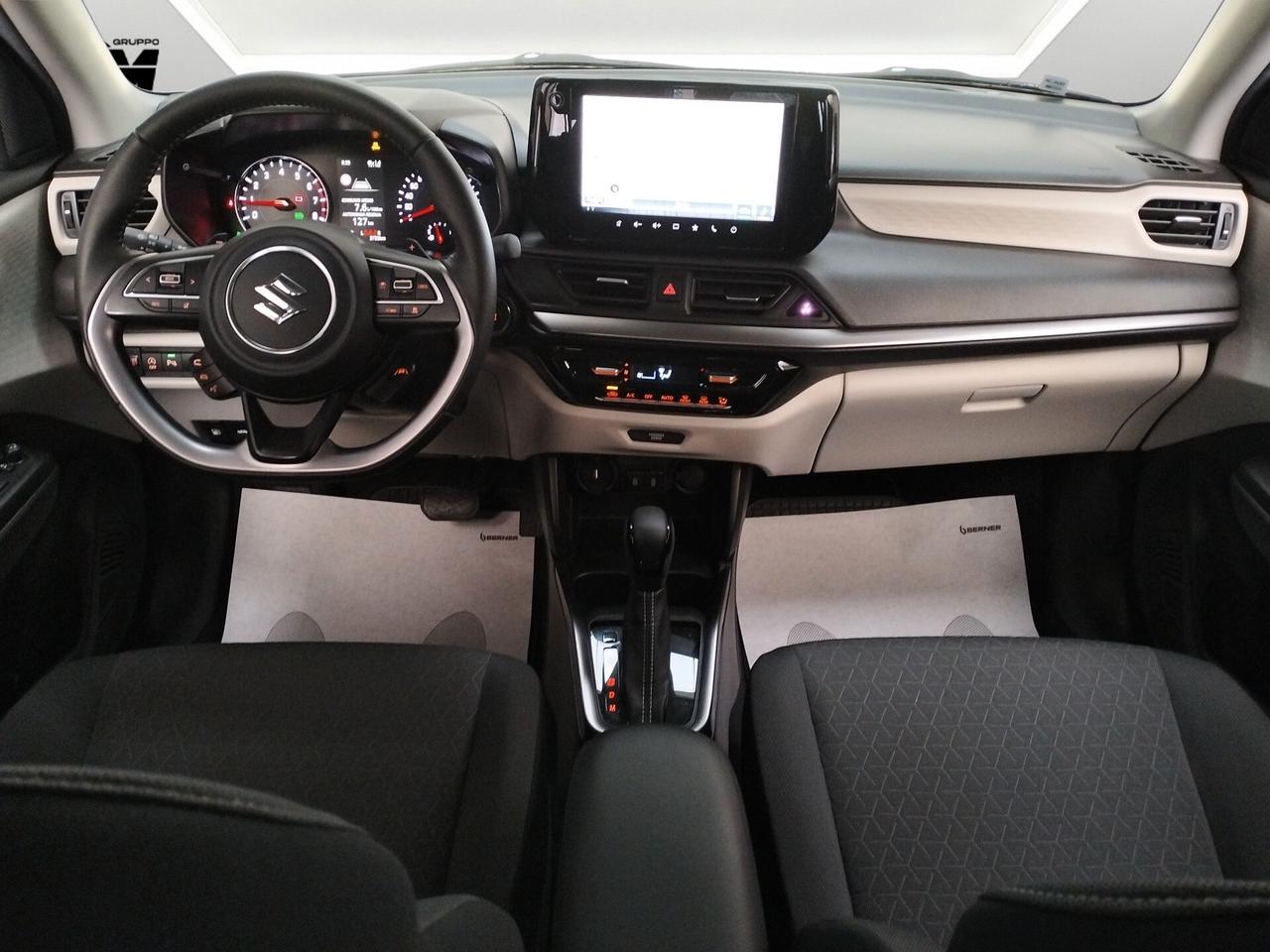 Suzuki Swift VII 2024 1.2h Top 2wd cvt * SOLI 3.000 KM *