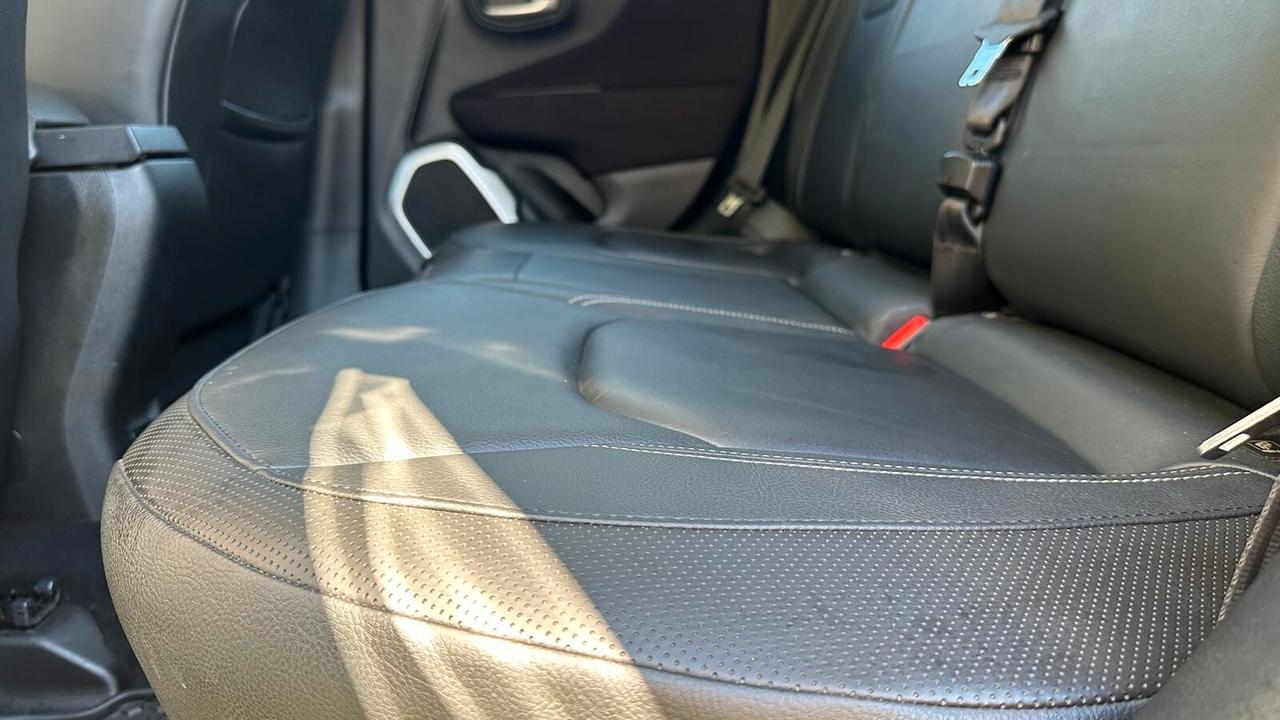 Jeep Renegade 2.0 Mjt 140CV 4WD Active Drive Low Limited 2015 LEGGI TESTO