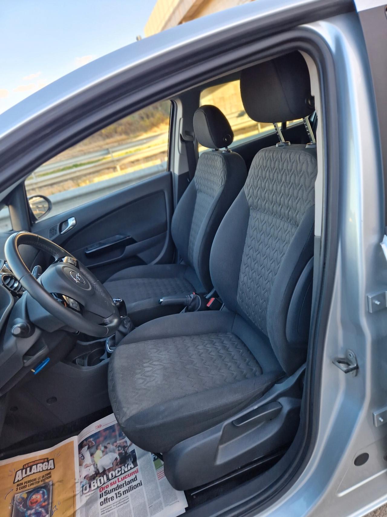 Opel Corsa 1.2 85CV 5 porte GPL-TECH Edition