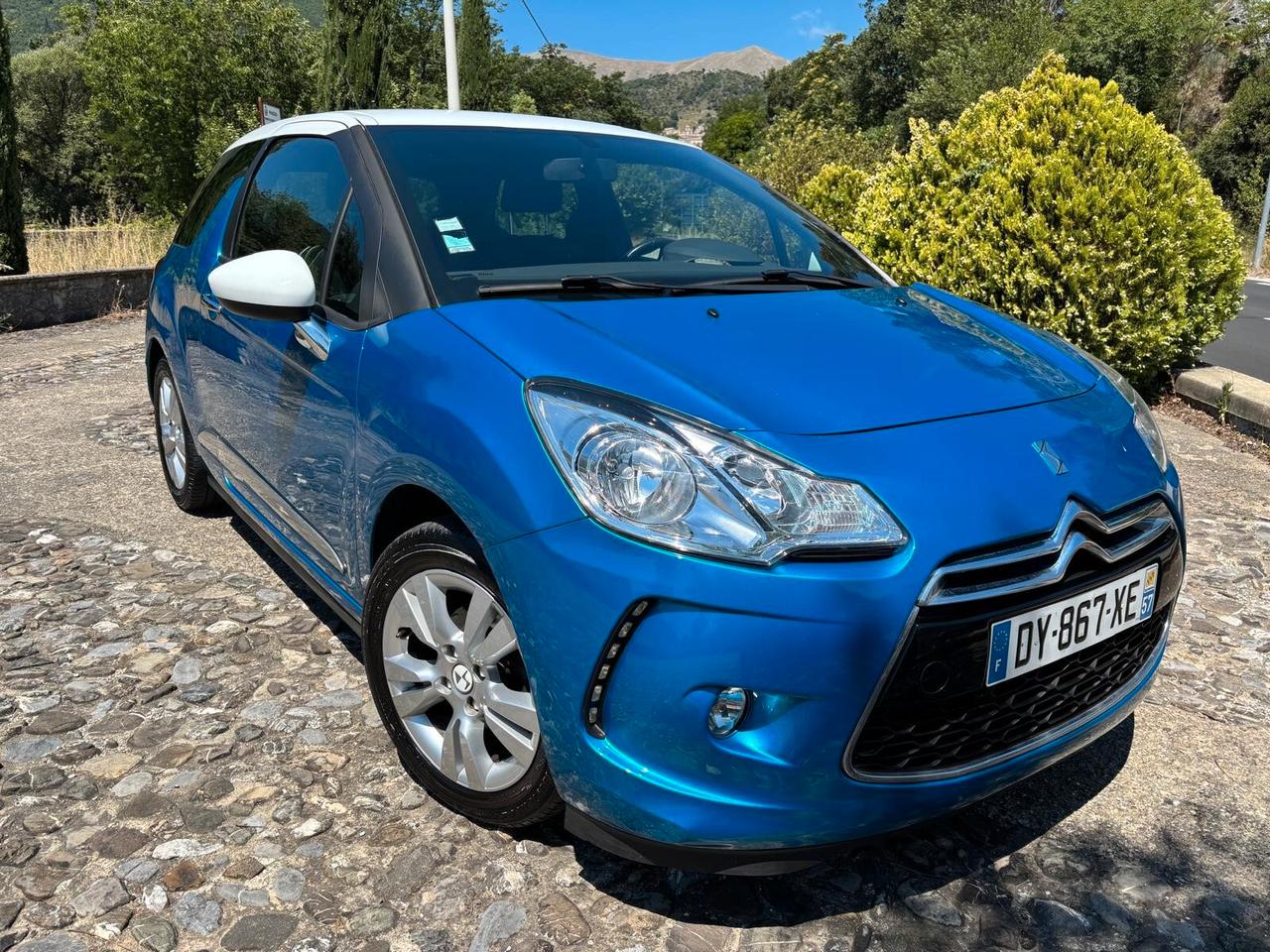 Ds DS3 3 PureTech 82 Chic-Navigatore-Retrocamera-Cerchi lega