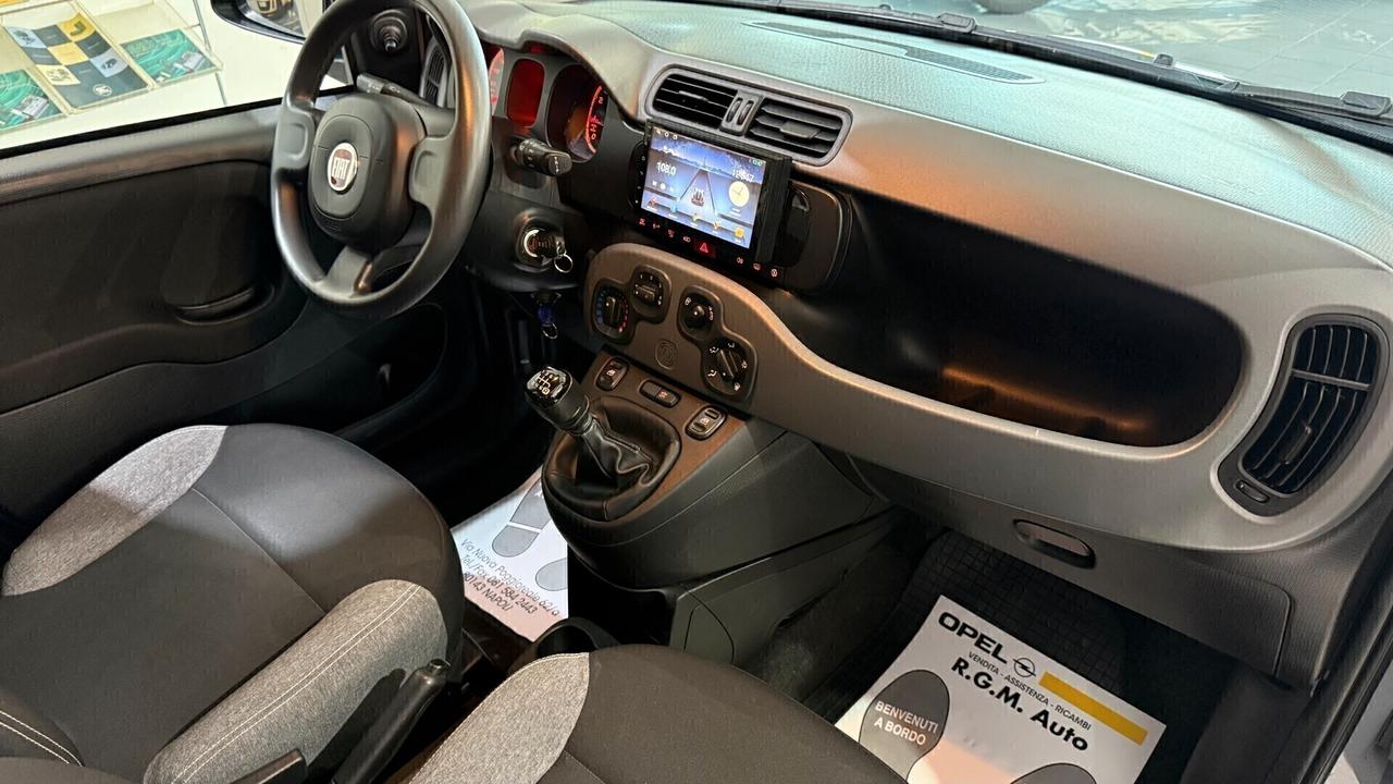 Fiat Panda 1.0 FireFly S&S Hybrid City Life TOUCH + BLUETHOOT + BLOCK SHAFT