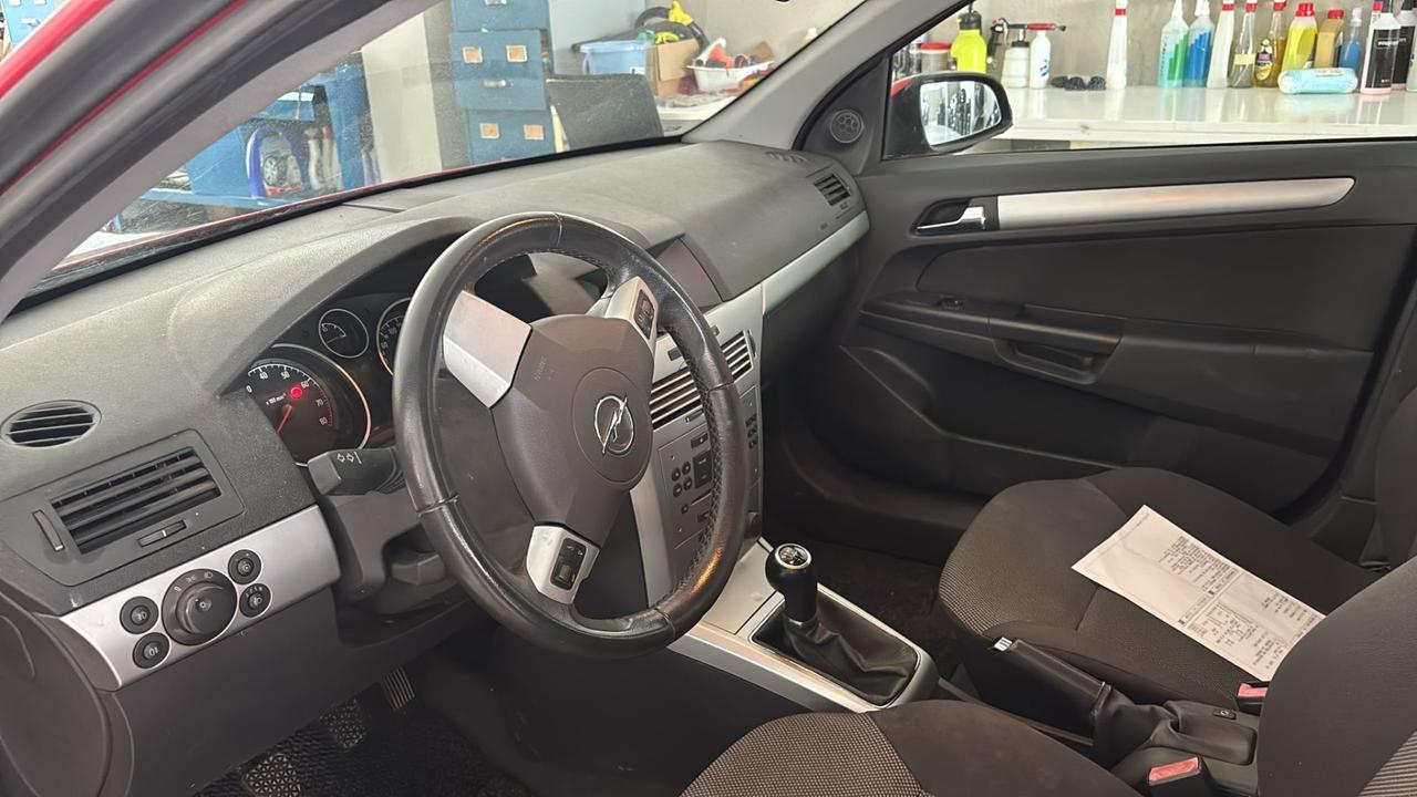 Opel Astra 1.6 16V VVT Station Wagon Cosmo