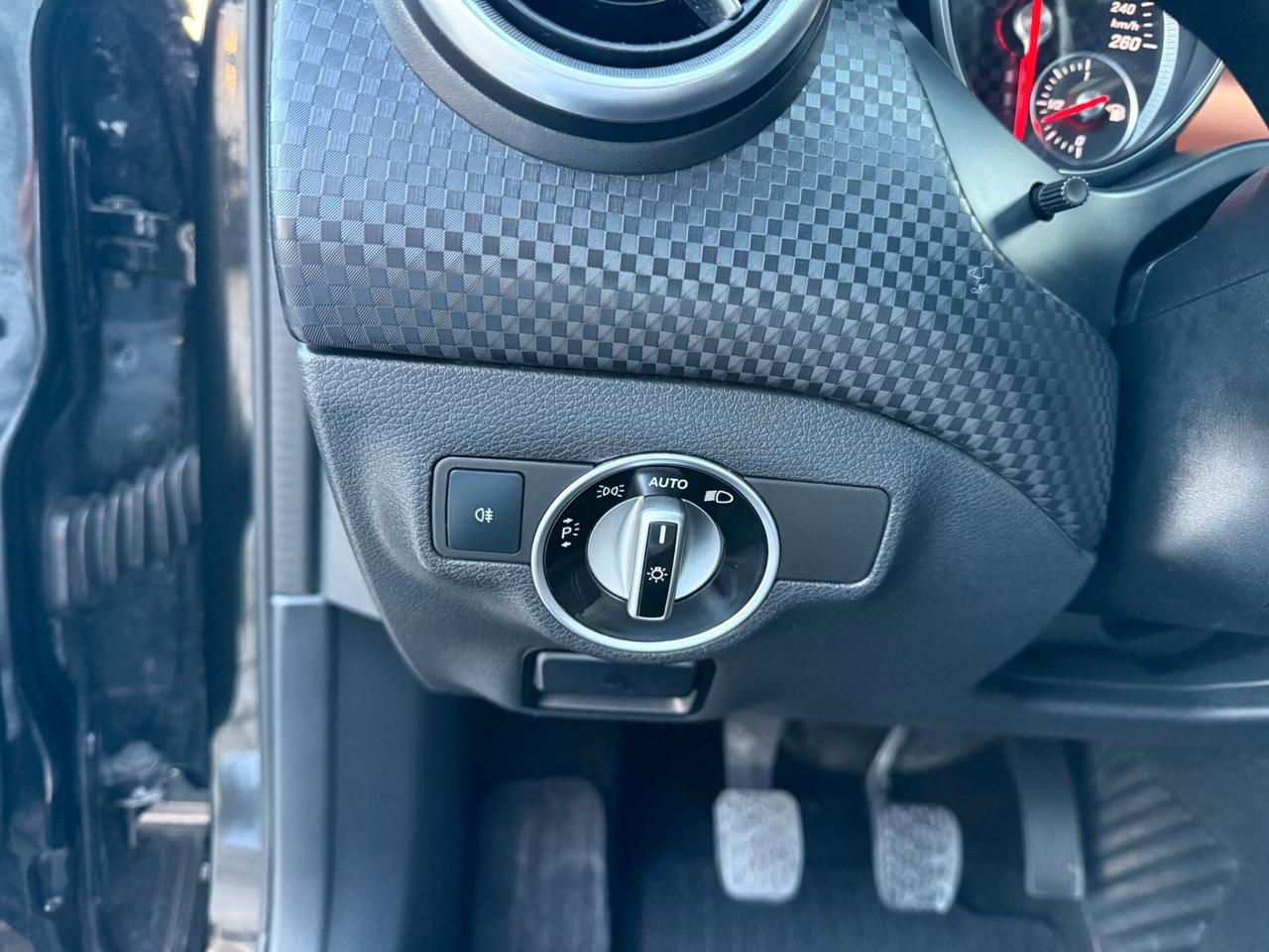 Mercedes Classe A 180D Sport 1.5 109CV