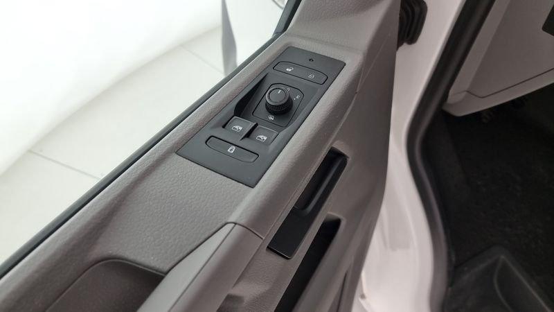 Volkswagen Caravelle 2.0 TDI 110CV PC Trendline 9 posti