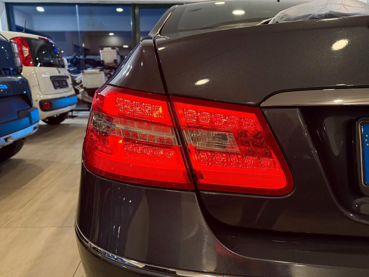 Mercedes-benz E 350 CDI Coupé BlueEFFICIENCY Avantgarde