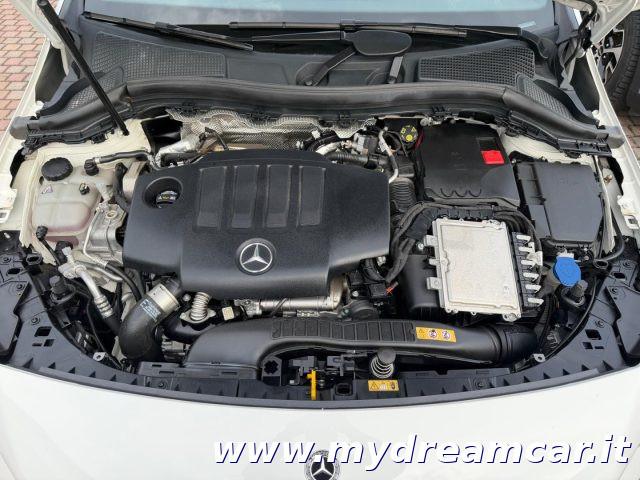 MERCEDES-BENZ B 180 d Automatic Sport Plus PACCHETTO LUCI