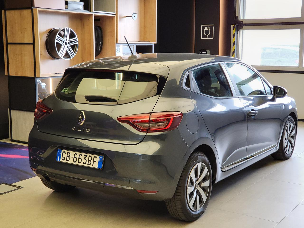 RENAULT Clio V 2019 - Clio 1.5 blue dci Zen 85cv