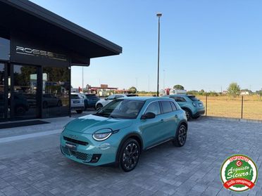 FIAT 600 Hybrid DCT MHEV La Prima ANCHE NEOPATENTATI
