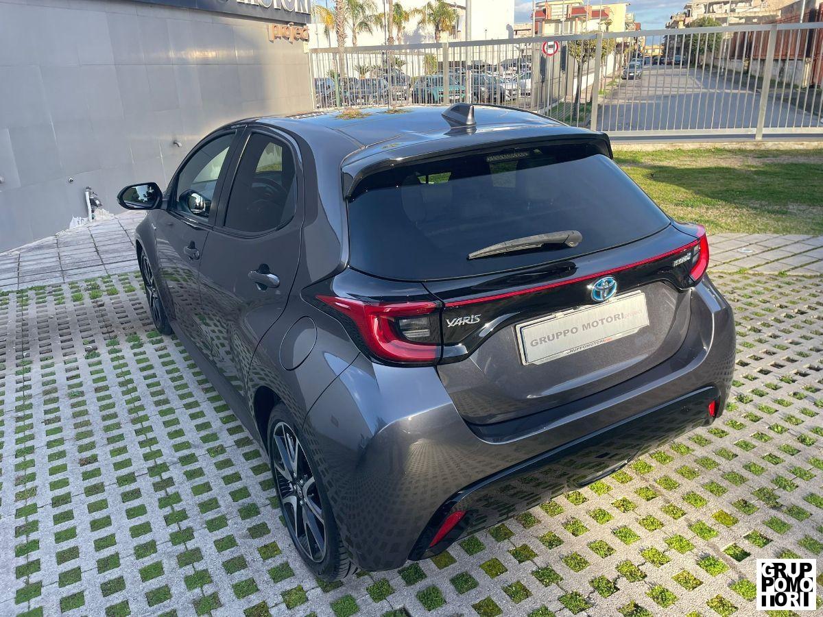 TOYOTA - Yaris - 1.5 Hybrid 5p. Lounge Tetto